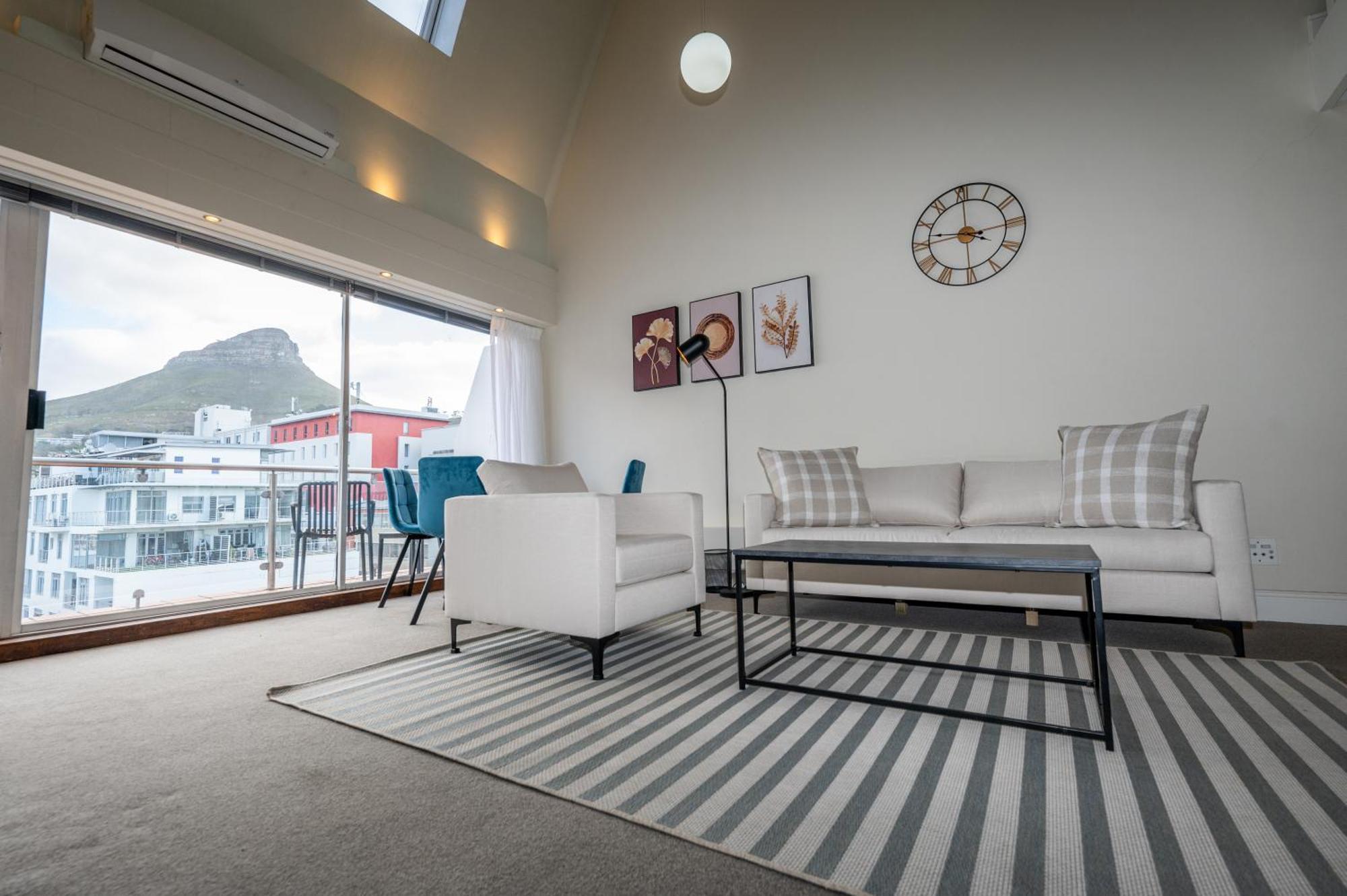 Cbd Loft With Mountain View, Balcony, Aircon, Parking Kapstadt